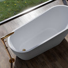 Detail der glatten Oberfläche der Zen Oval Acryl-Badewanne – hygienisch und pflegeleicht