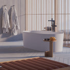 Seitenansicht der OVO M+ Badewanne mit mittigem Ablauf